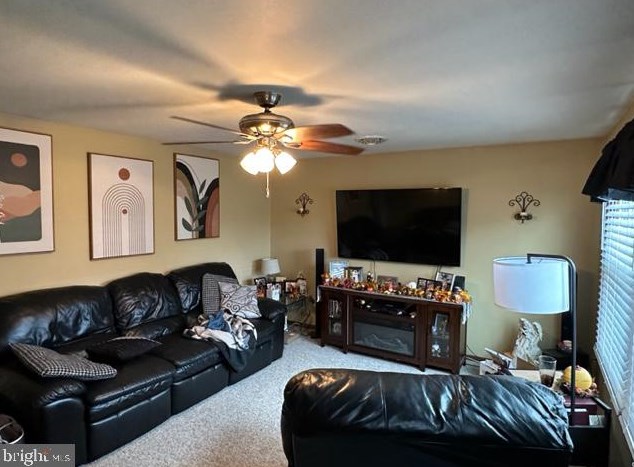 275 Lumber St, Littlestown, PA 17340