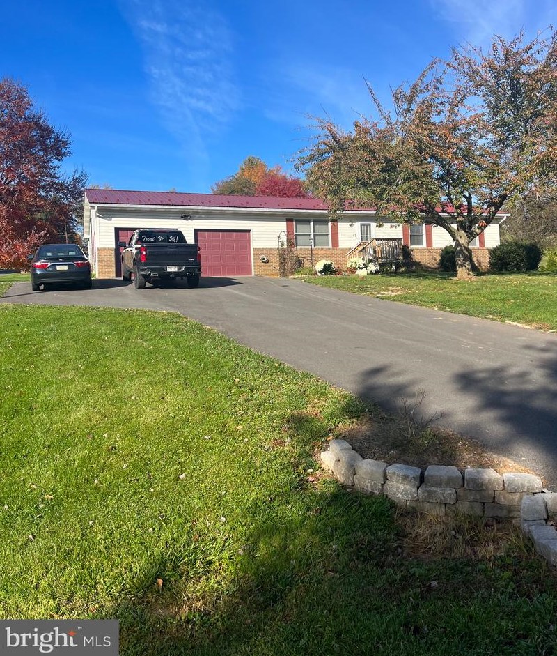 12 Palomino Trail, Charnita, PA 17320