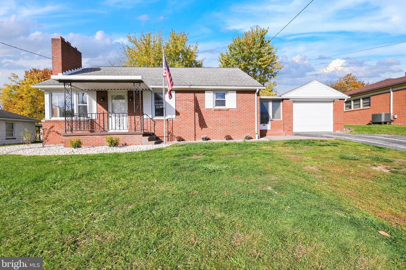 26 W Hanover St, Gettysburg, PA 17325