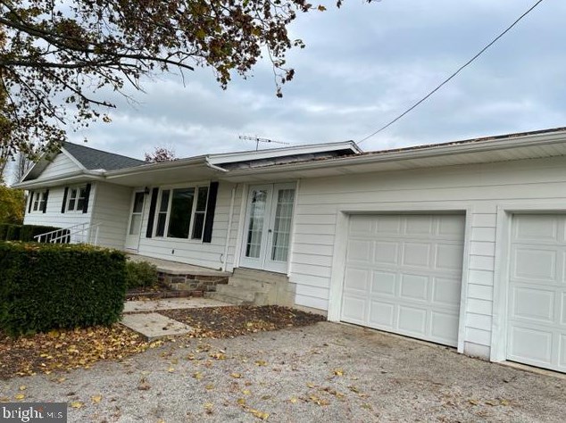 931 Barlow Greenmount Rd, Gettysburg PA  17325-8712 exterior