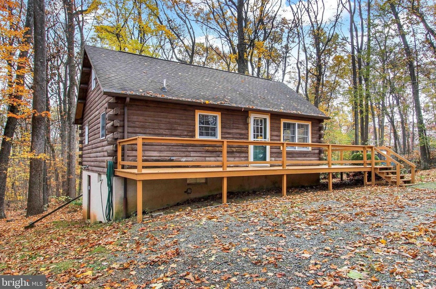 265 Rupp Rd, Gettysburg, PA 17325-7685