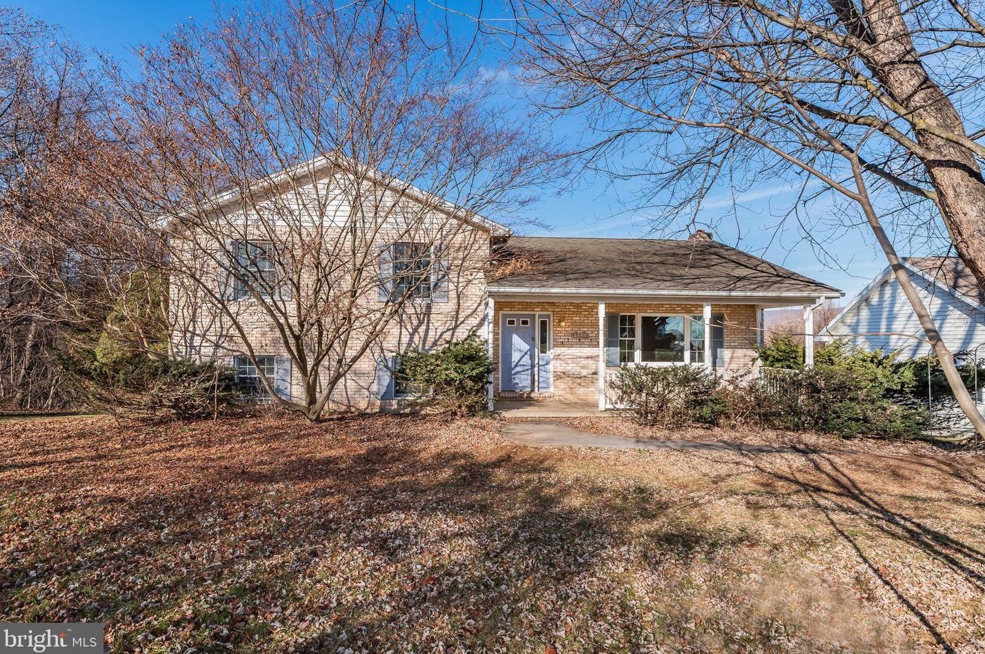 560 Hilltop Rd, York Springs, PA 17372