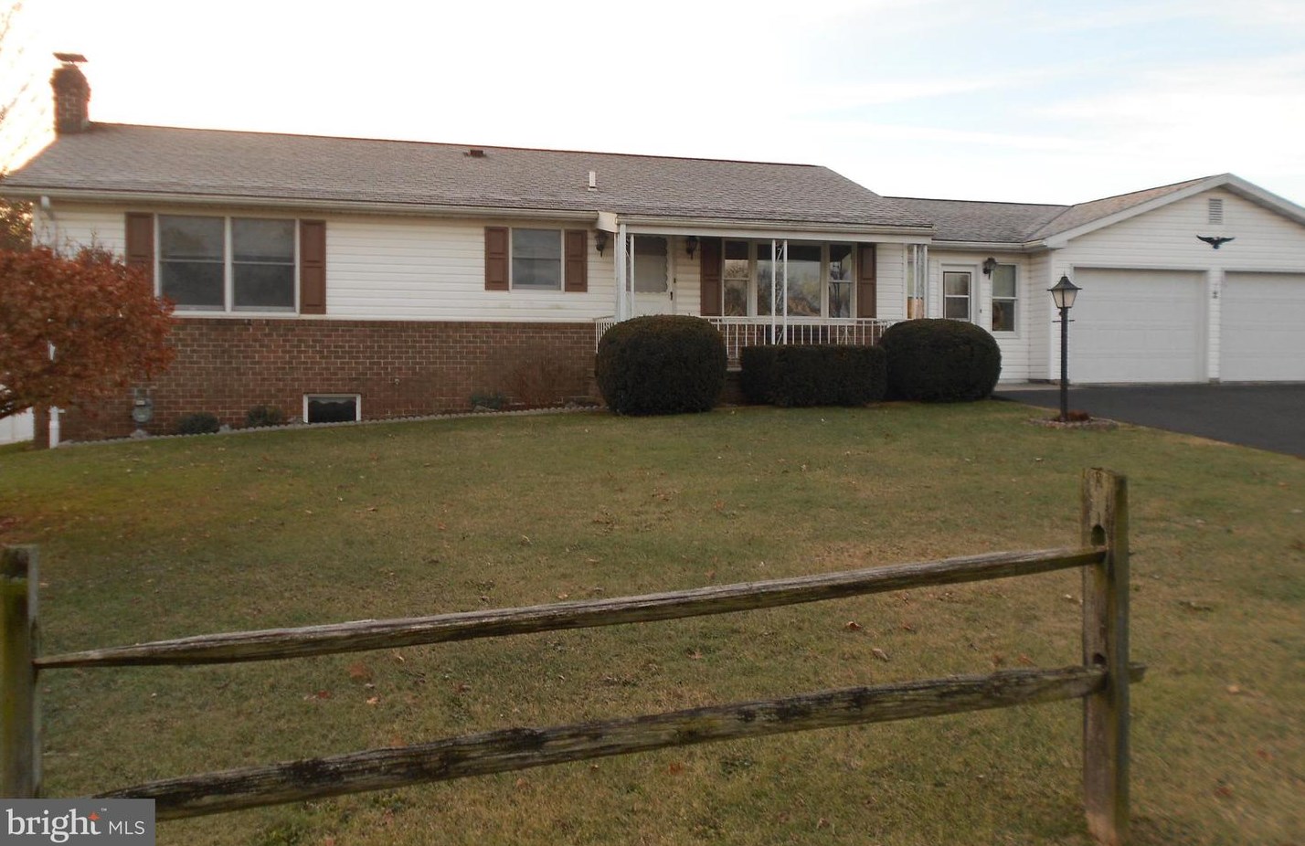 47 Apple Ave, Gettysburg, PA 17325-8011