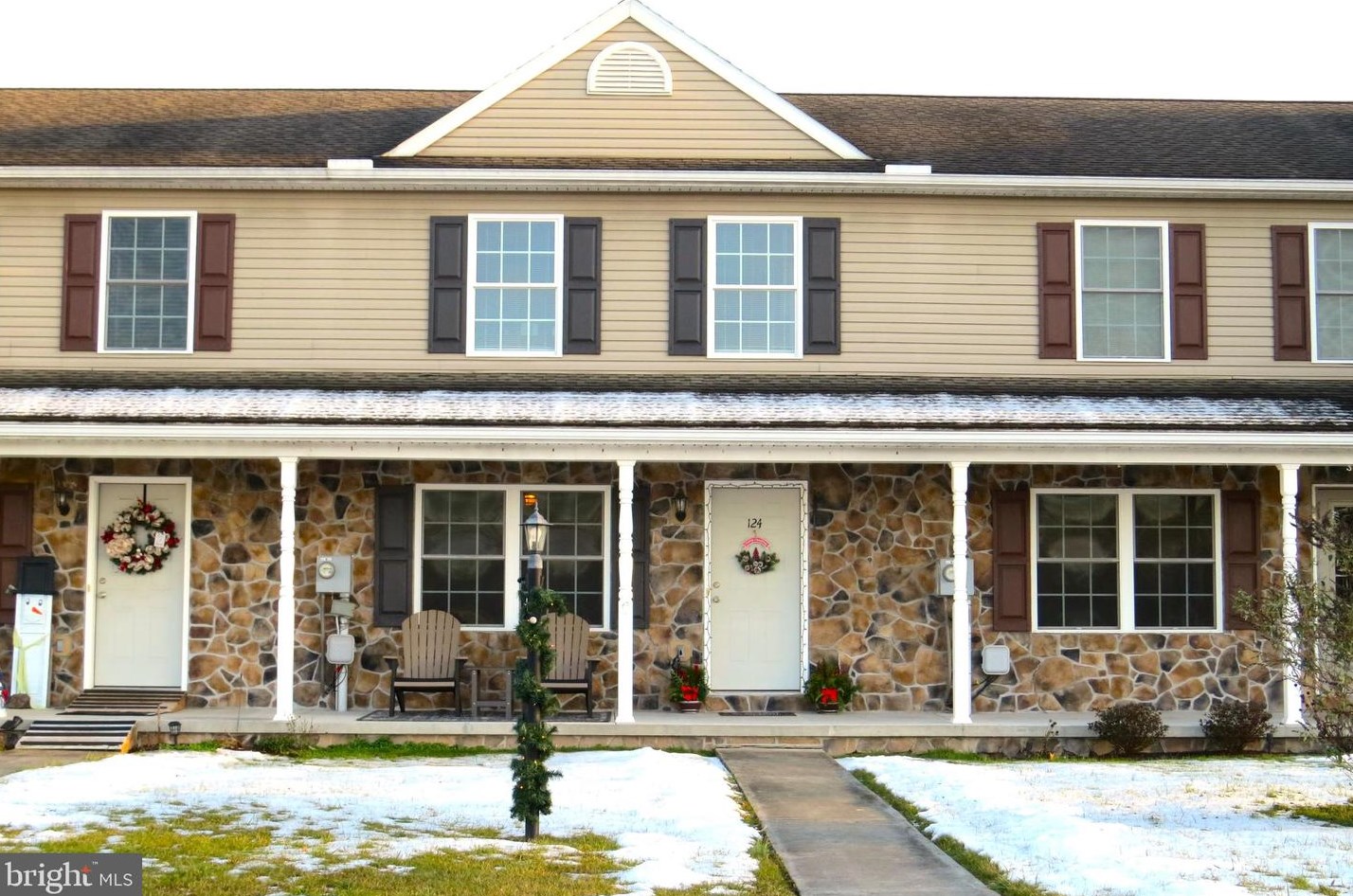 124 Cannon Ln, Gettysburg, PA 17325