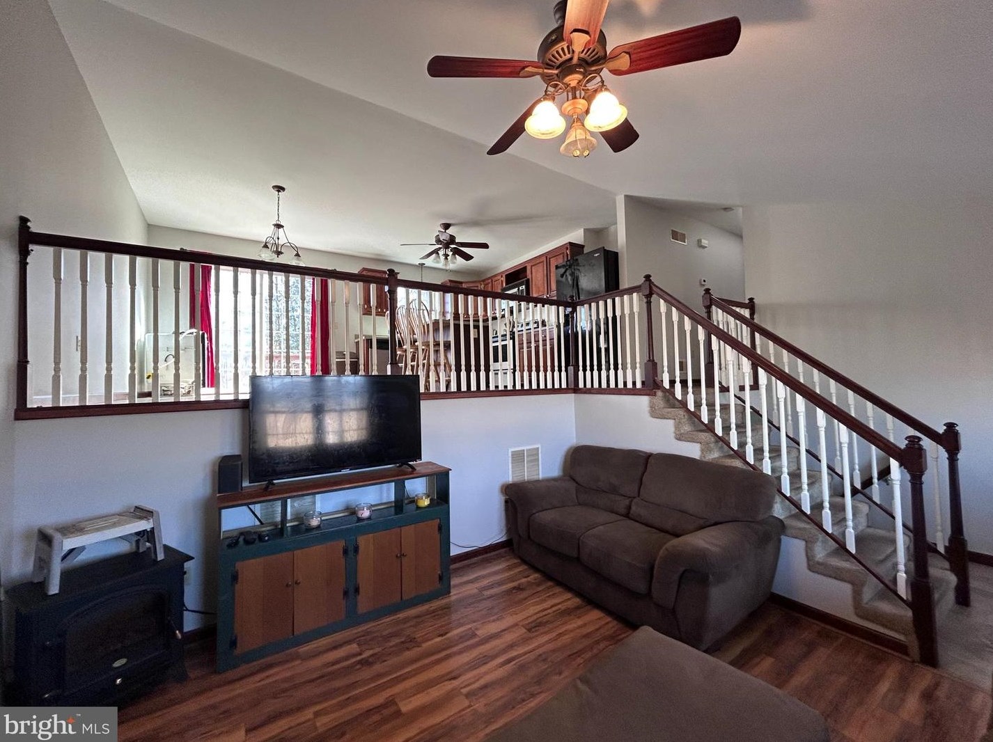 945 Plunkert Rd, Littlestown, PA 17340