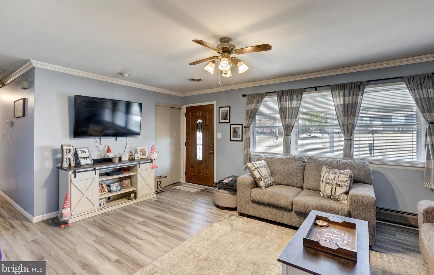 602 Lake Meade Dr, East Berlin PA  17316-9322 exterior