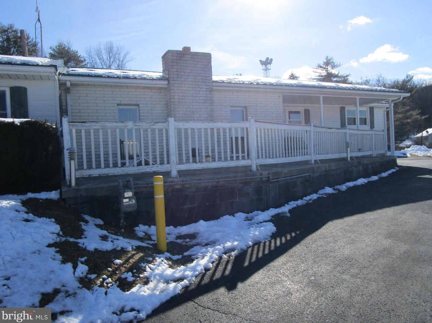 25 Buchanan Valley Rd, Orrtanna, PA 17353