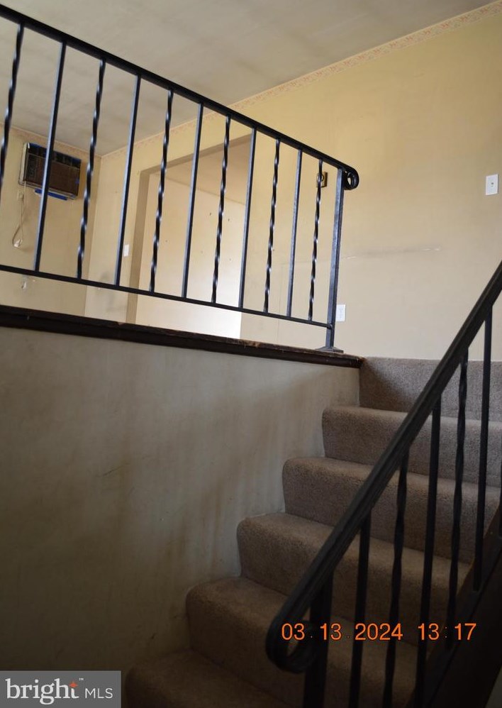 317 Parkway Dr, Littlestown PA 17340-1327 exterior