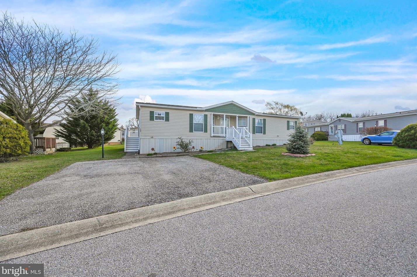 135 Raptor Dr, Hanover PA  17331-8108 exterior