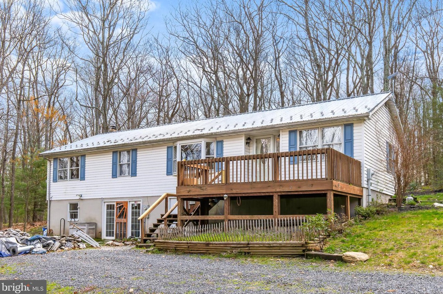 40 Hillside Dr, Orrtanna, PA 17353-9694
