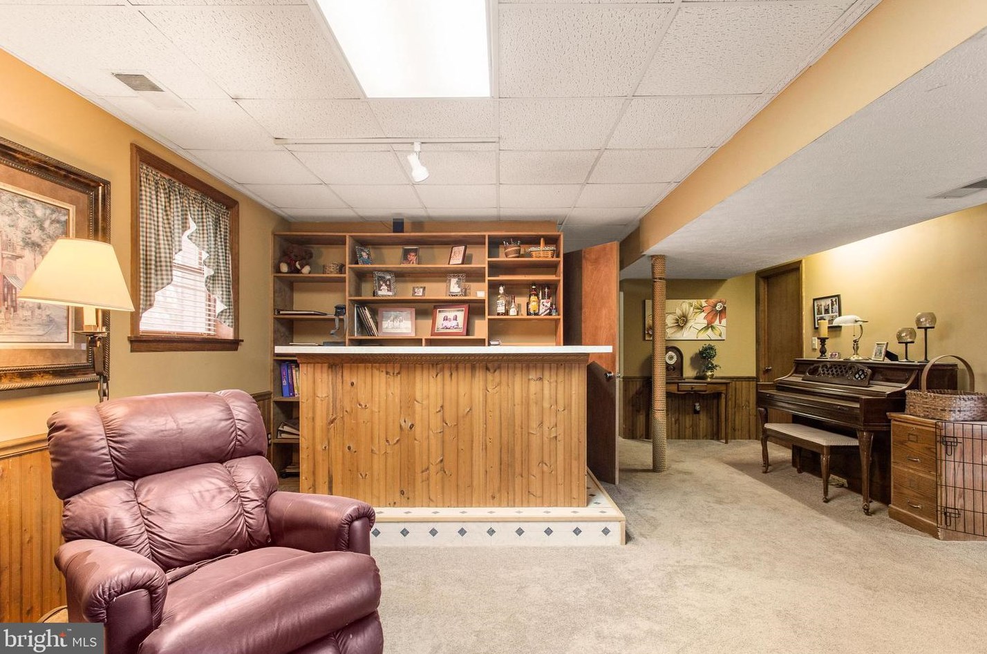 231 Lincoln Dr, Hanover PA 17331-4906 exterior