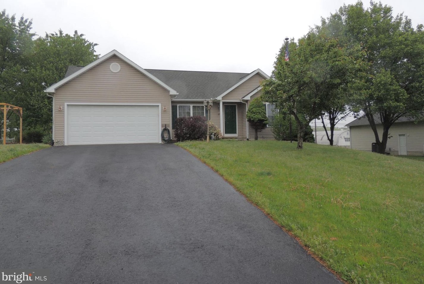 70 Wendy Dr, York Springs, PA 17372