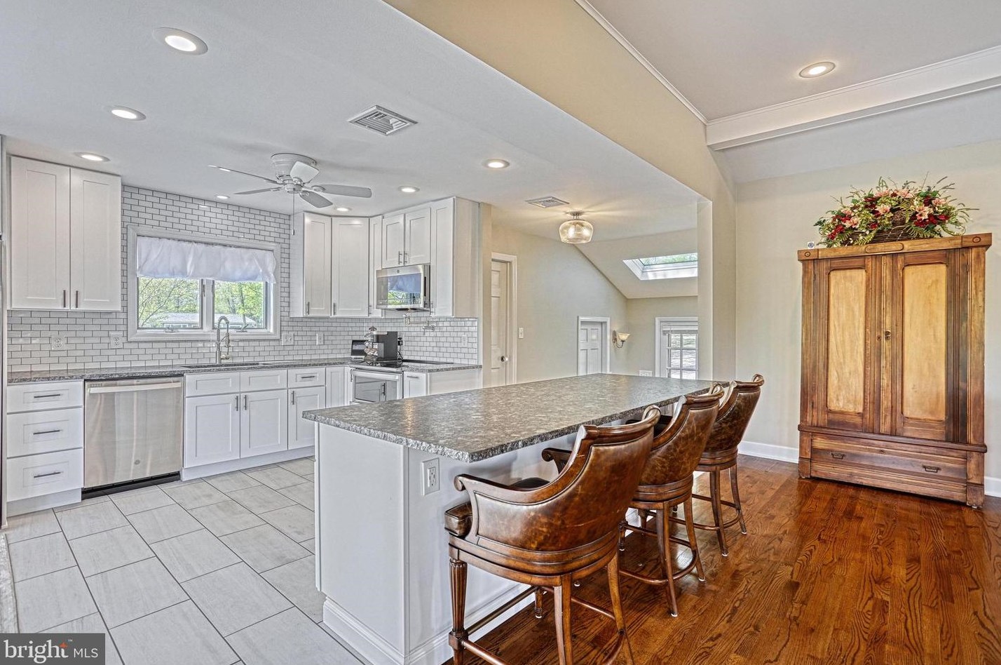 278 Lake Meade Dr, East Berlin PA  17316-9372 exterior