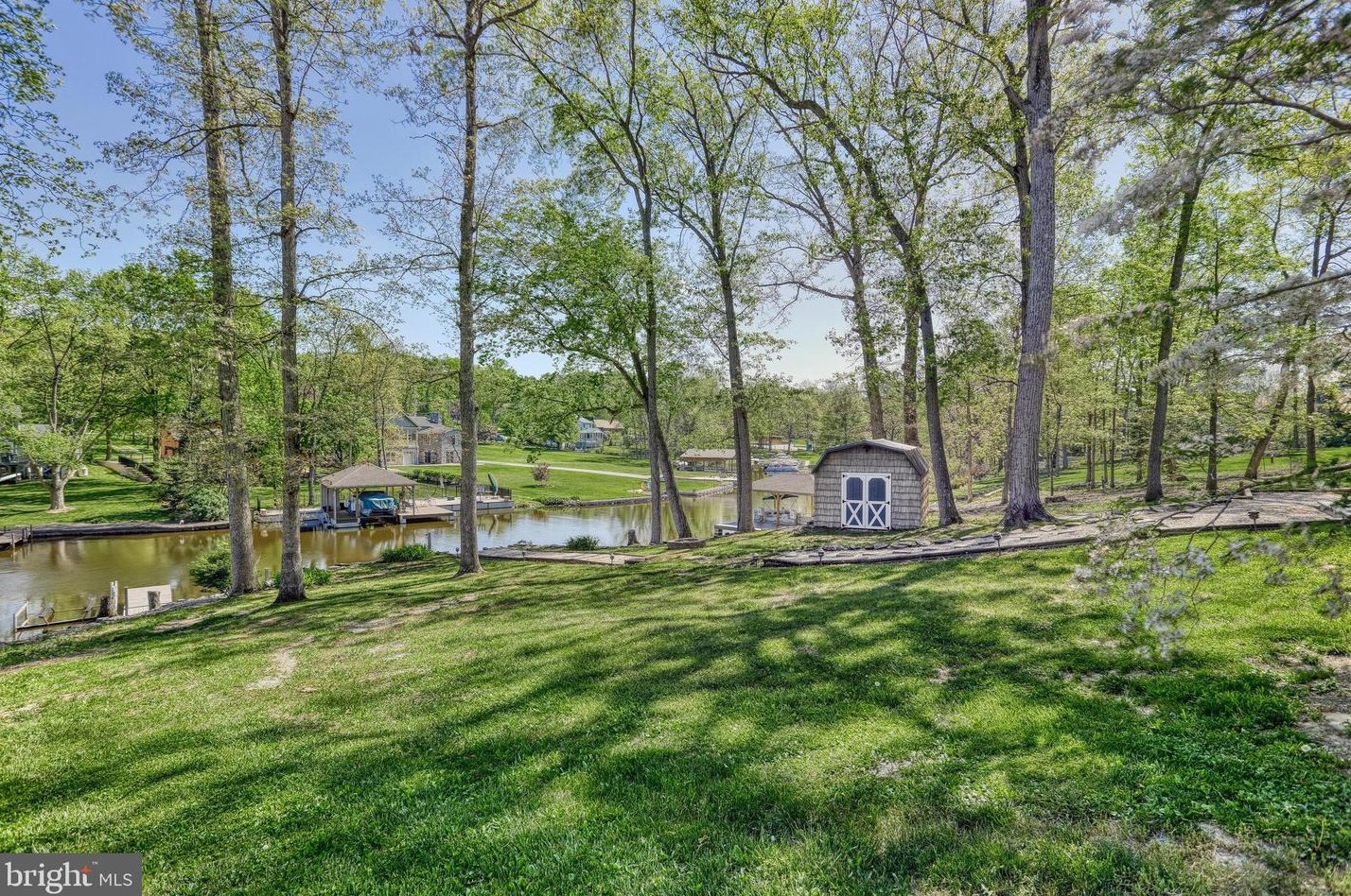 278 Lake Meade Dr, East Berlin PA  17316-9372 exterior