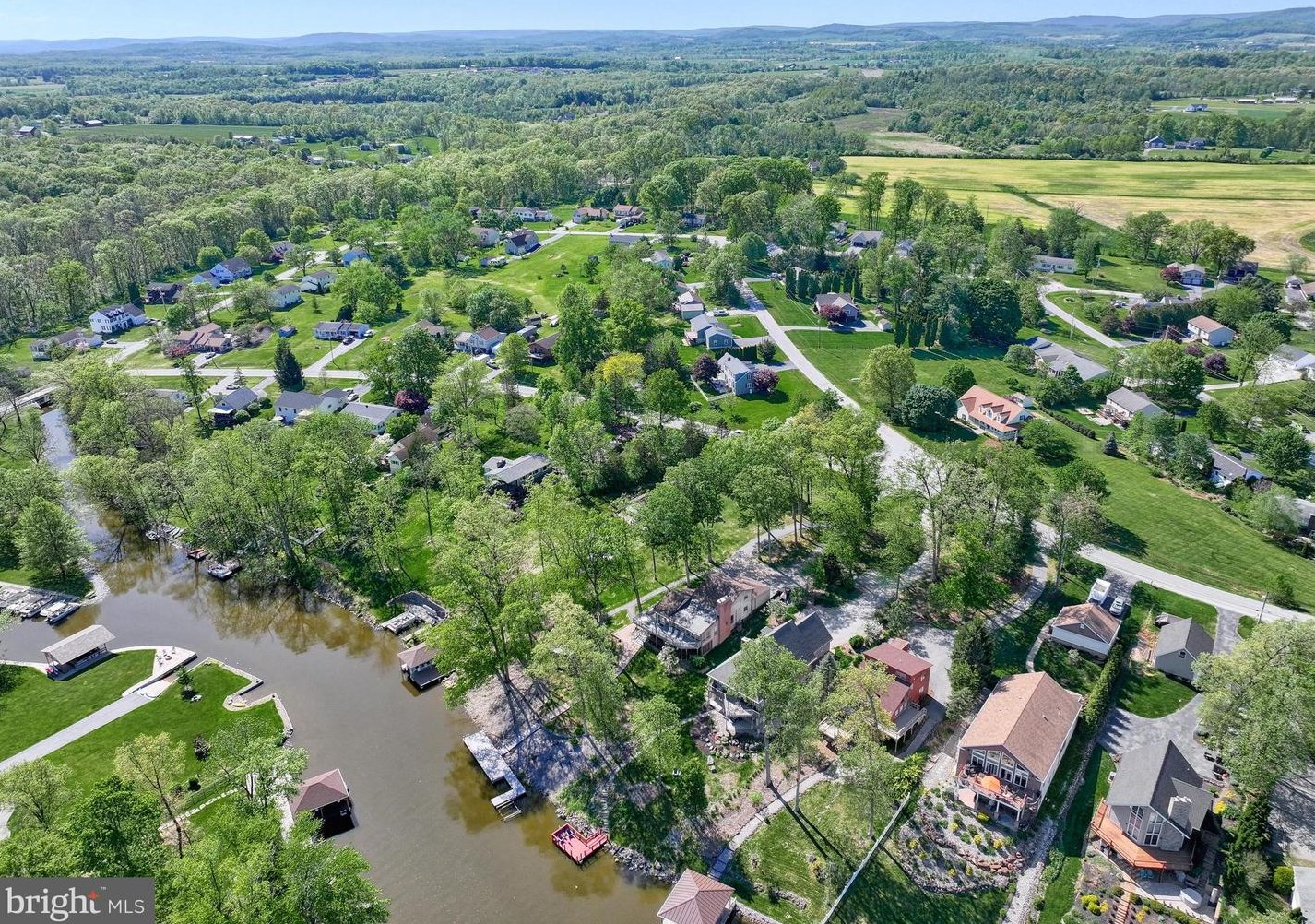 278 Lake Meade Dr, East Berlin PA  17316-9372 exterior