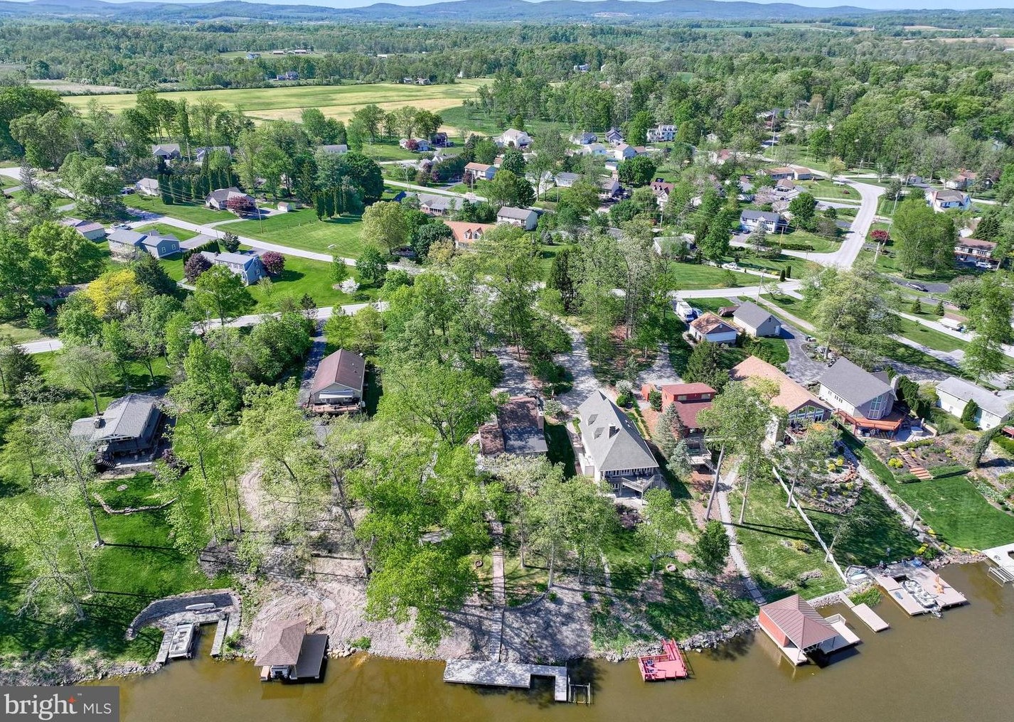 278 Lake Meade Dr, East Berlin PA  17316-9372 exterior