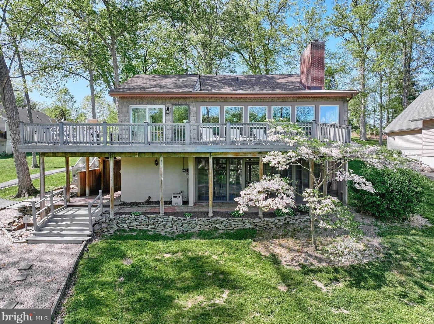 278 Lake Meade Dr, East Berlin PA  17316-9372 exterior