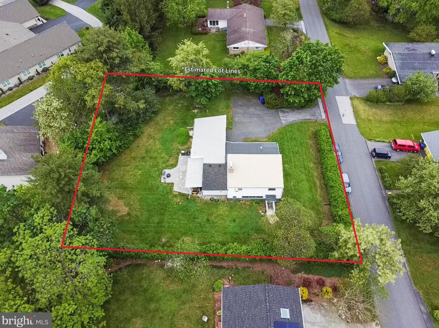 135 Windbriar Ln, Gettysburg PA  17325-7269 exterior