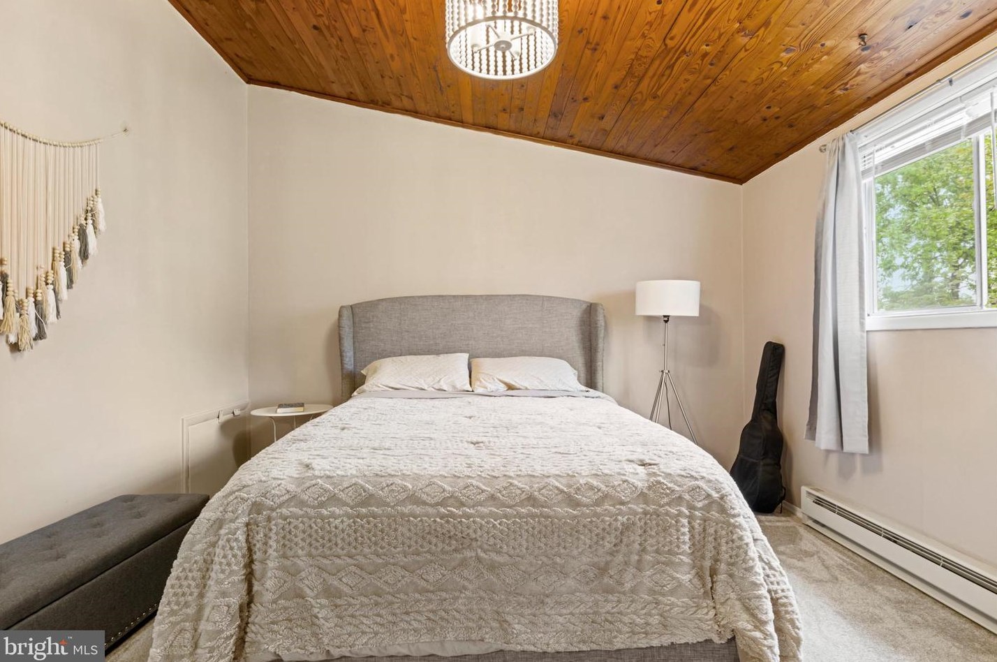 135 Windbriar Ln, Gettysburg PA  17325-7269 exterior