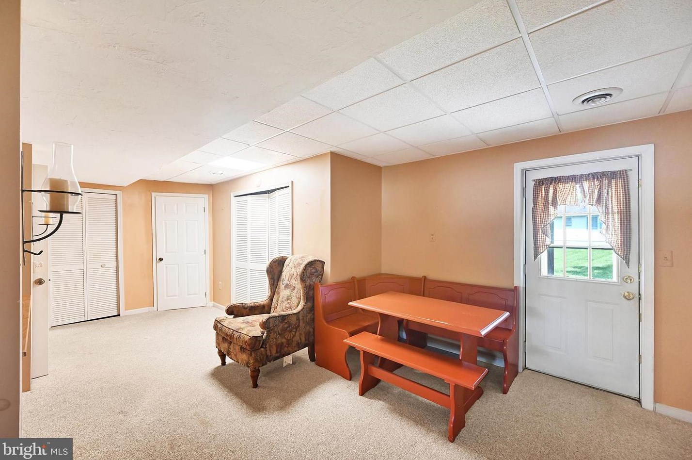 133 Conewago Dr, Hanover PA 17331-8961 exterior