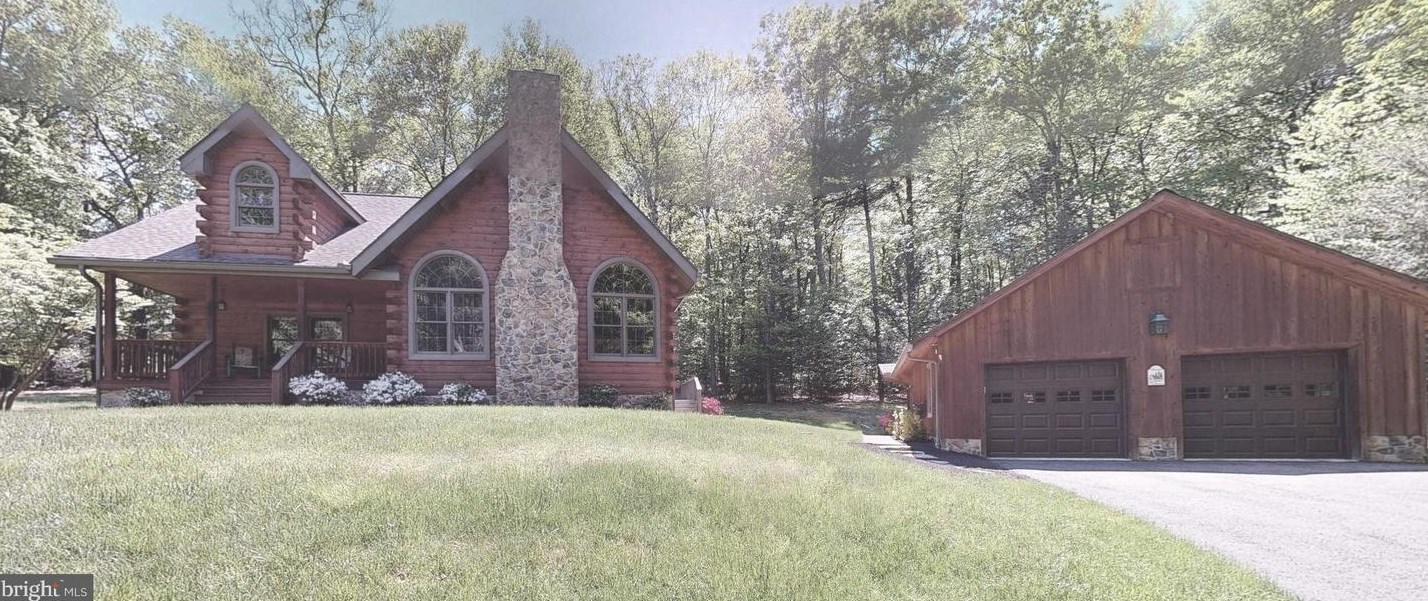 220 Gun Club Rd, Orrtanna, PA 17353-9240