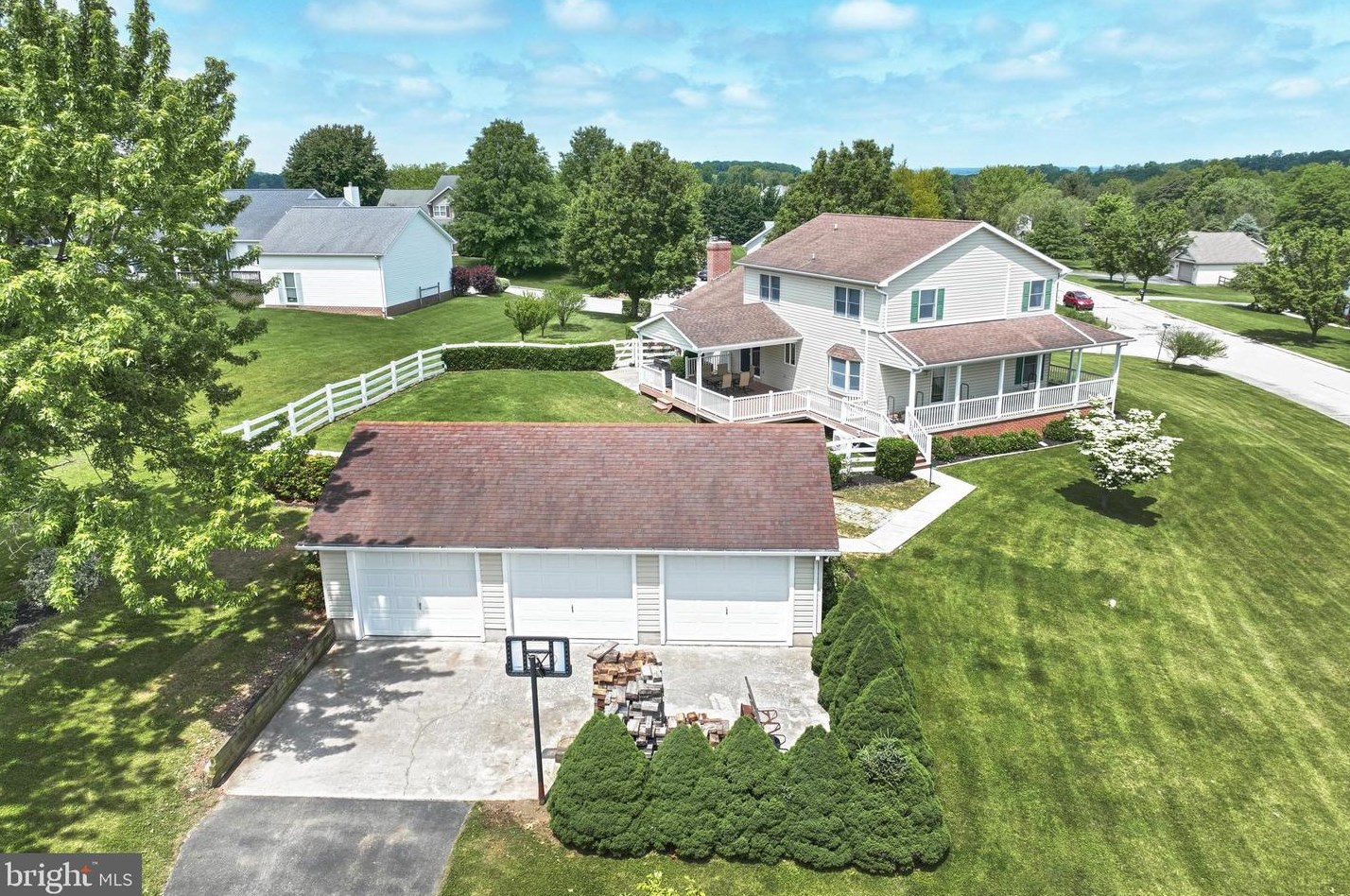 61 Fox Tail Dr, Hanover, PA 17331-8752