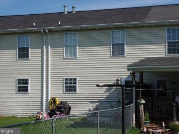 26 Conewago Dr, Hanover, PA 17331-8961