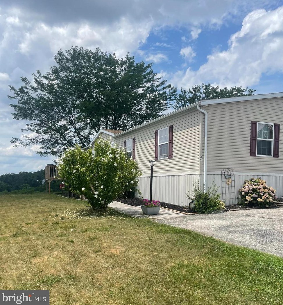 46 Raptor Dr, Hanover, PA 17331
