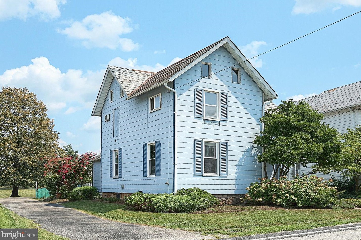 333 Oxford Rd, New Oxford, PA 17350
