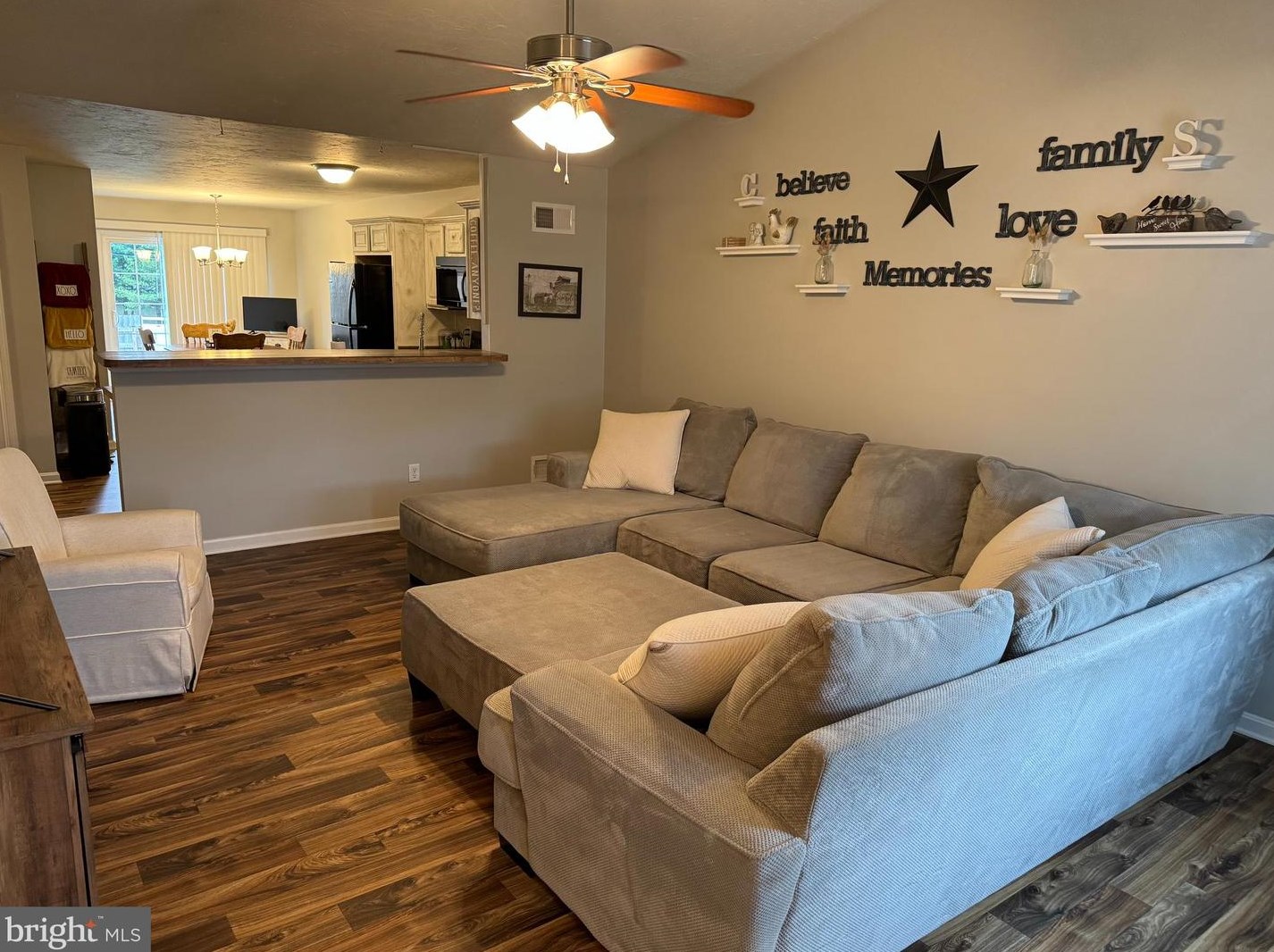 158 Skyview Cir, Hanover, PA 17331