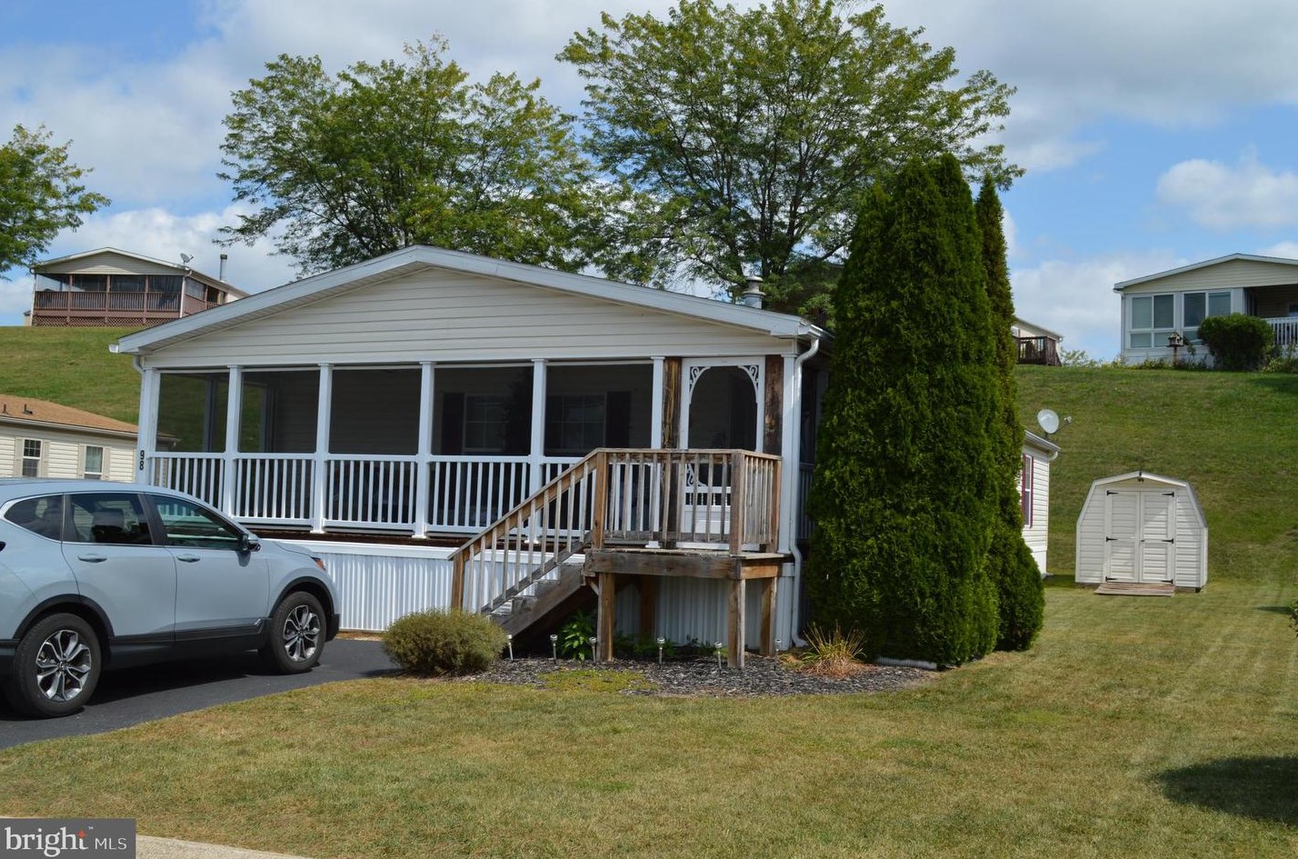98 Broadwing Dr, Hanover, PA 17331