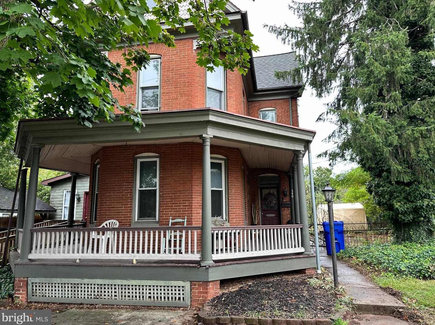 340 Lincoln Way, New Oxford, PA 17350-9399