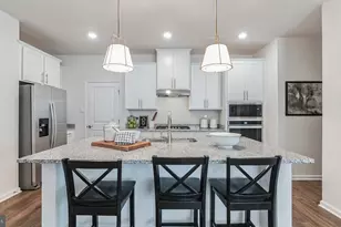 118 Elderberry Wy, Gettysburg, PA 17325 - Photo 2