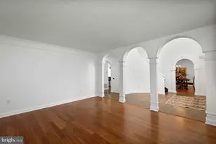 1233 Woodhill Dr, Gibsonia, PA 15044 - Photo 16