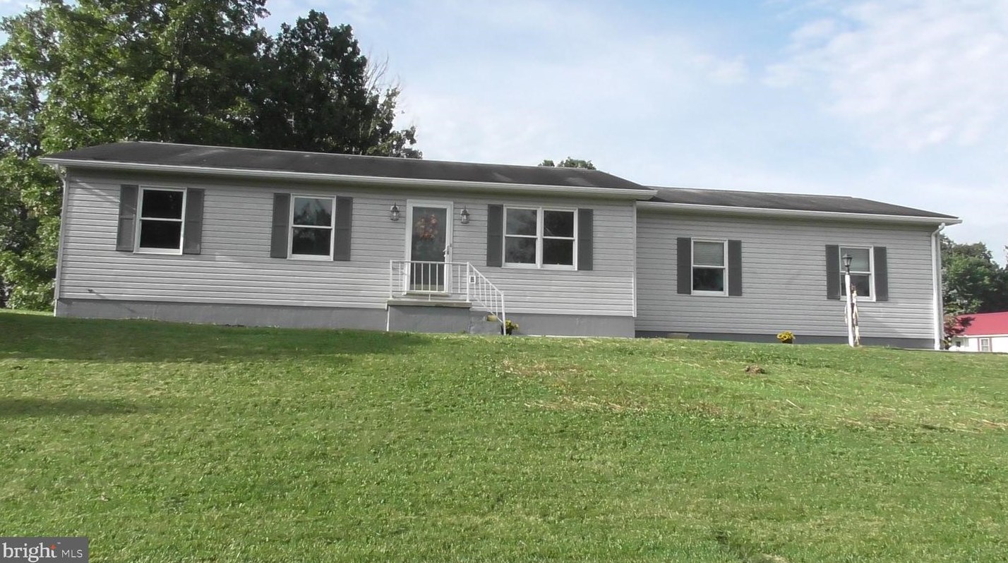 5156 Forest Ave, Bedford, PA 15522-6642