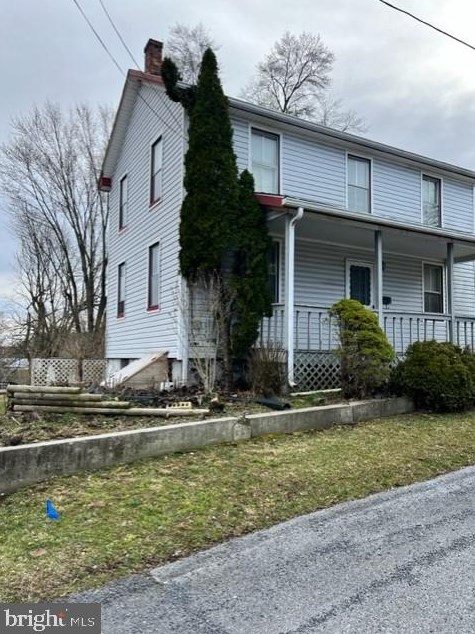 36 W 8th St, Everett, PA 15537