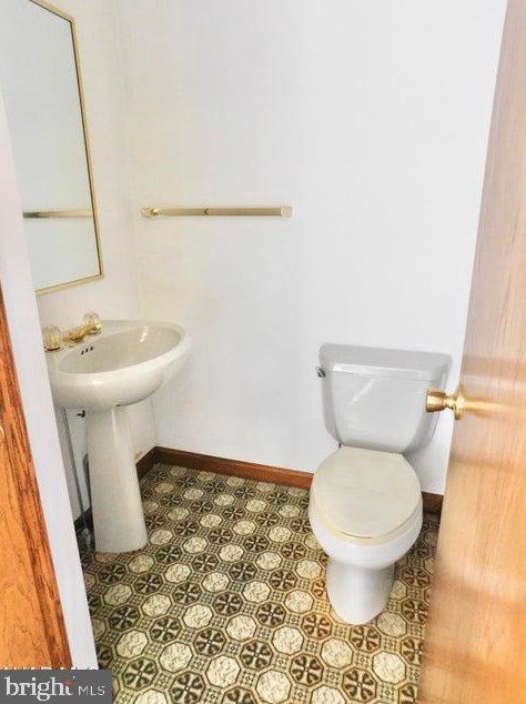 9617 William Penn Rd, Saint Clairsville PA  16667-9366 exterior