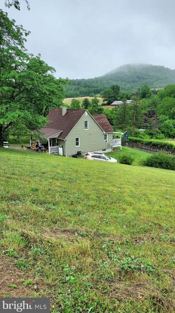 961 Bedford Valley Rd, Bedford PA  15522-5326 exterior