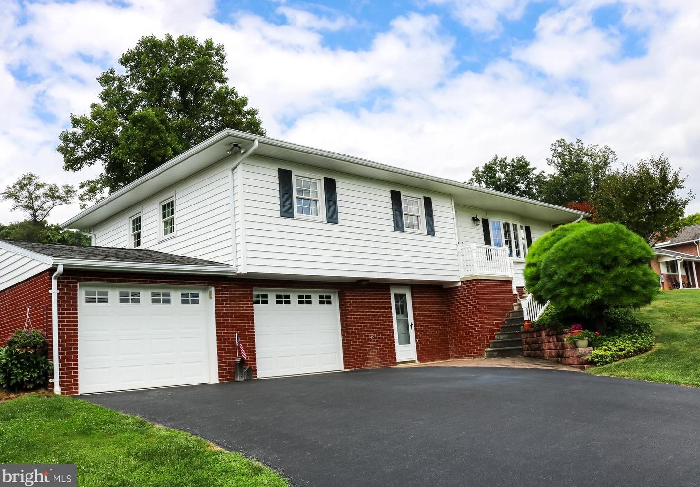 2097 Egolf Rd, Bedford, PA 15522