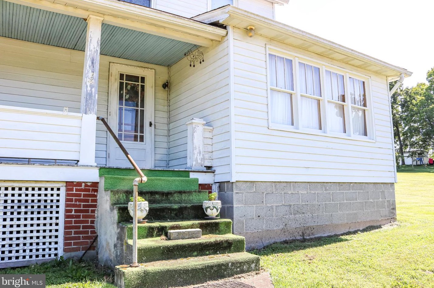 5072 Main Rd, Bedford, PA 15522