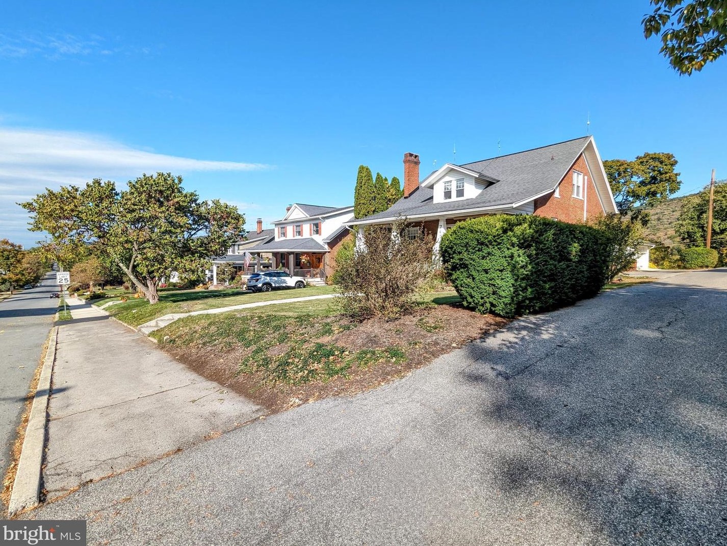 741 Juliana St, Bedford PA  15522-1929 exterior