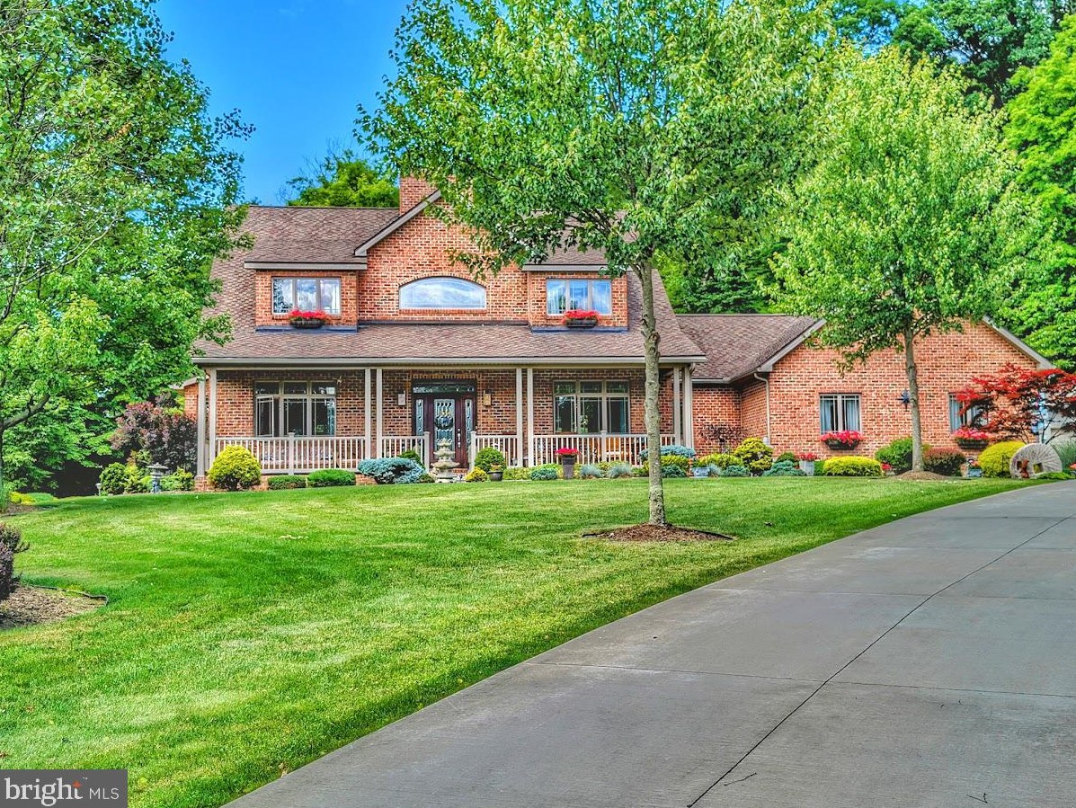 111 Husick Ln, Saxton, PA 16678-8678