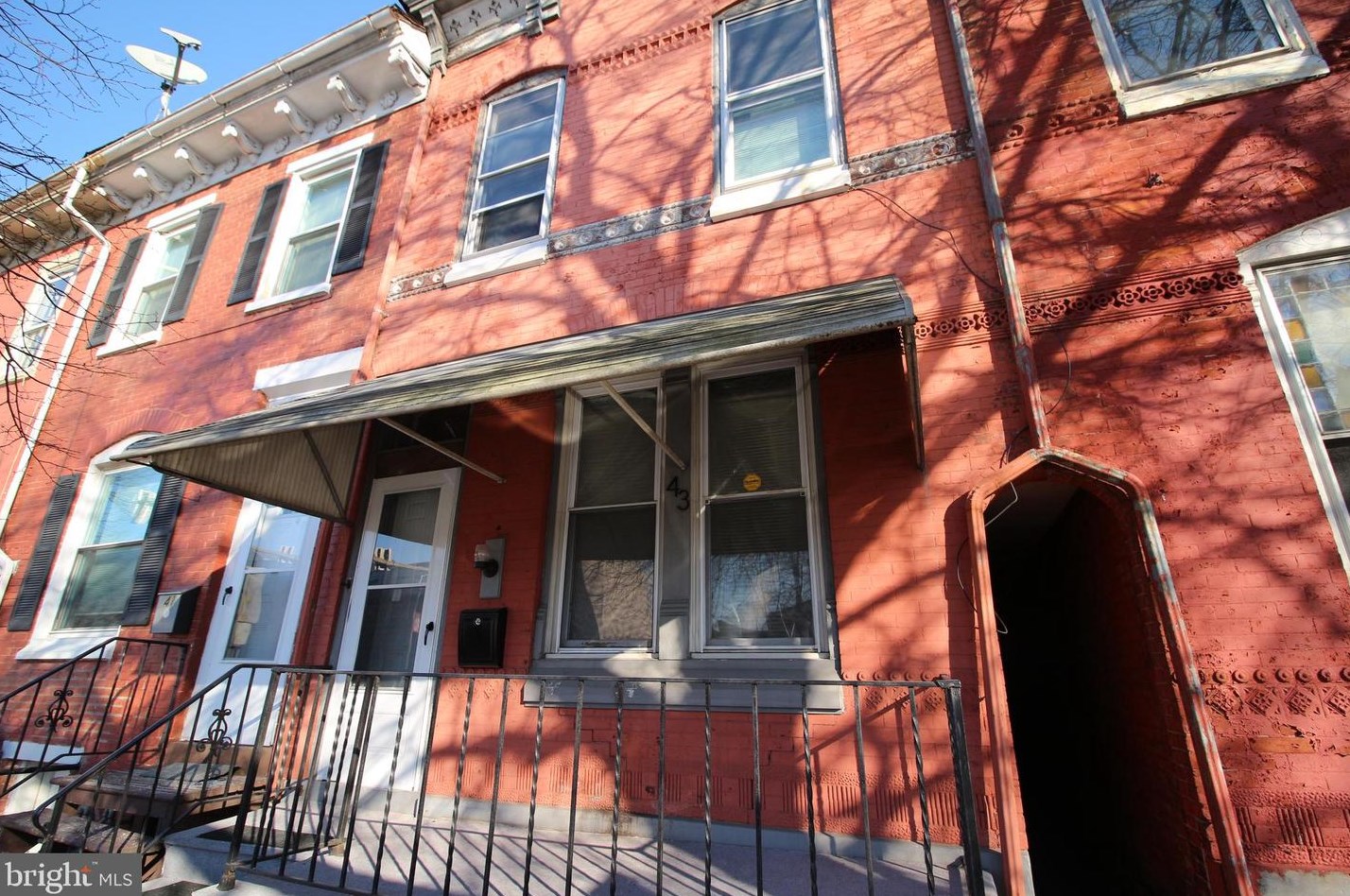 43 2nd St, Reading, PA 19607-2701