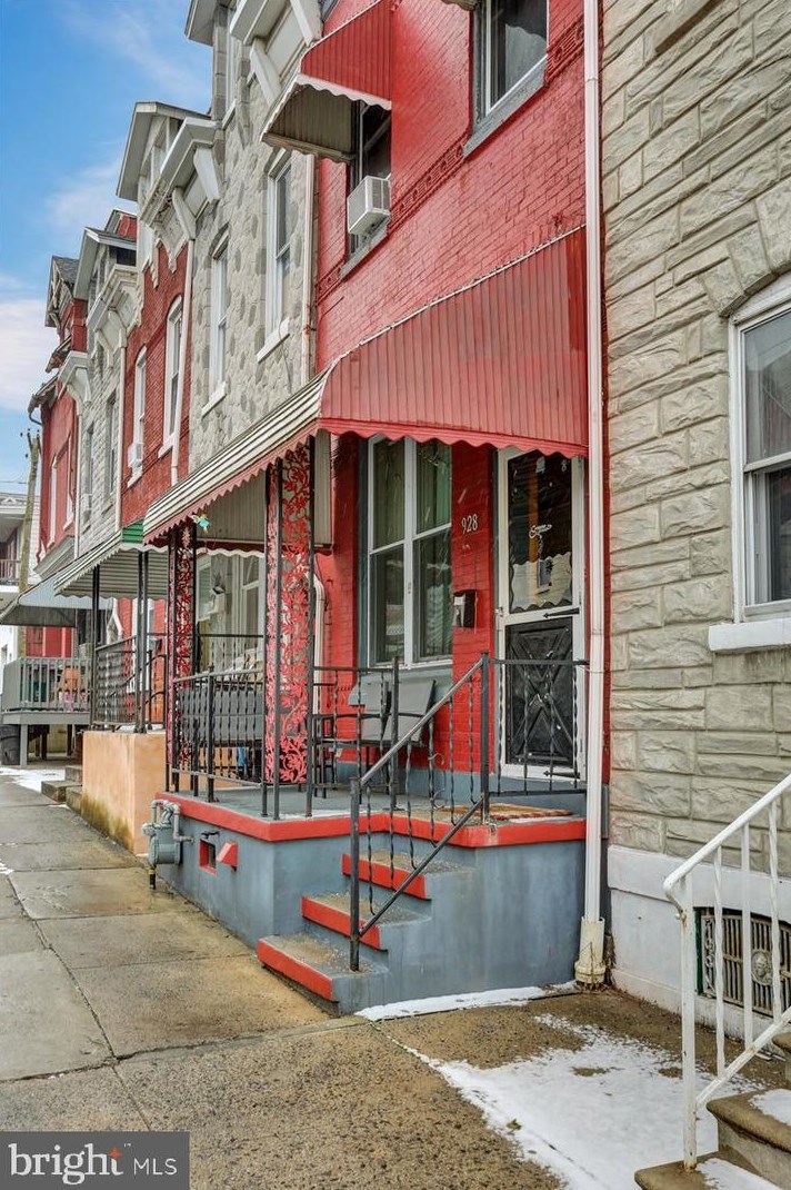 928 Oley St, Reading, PA 19604