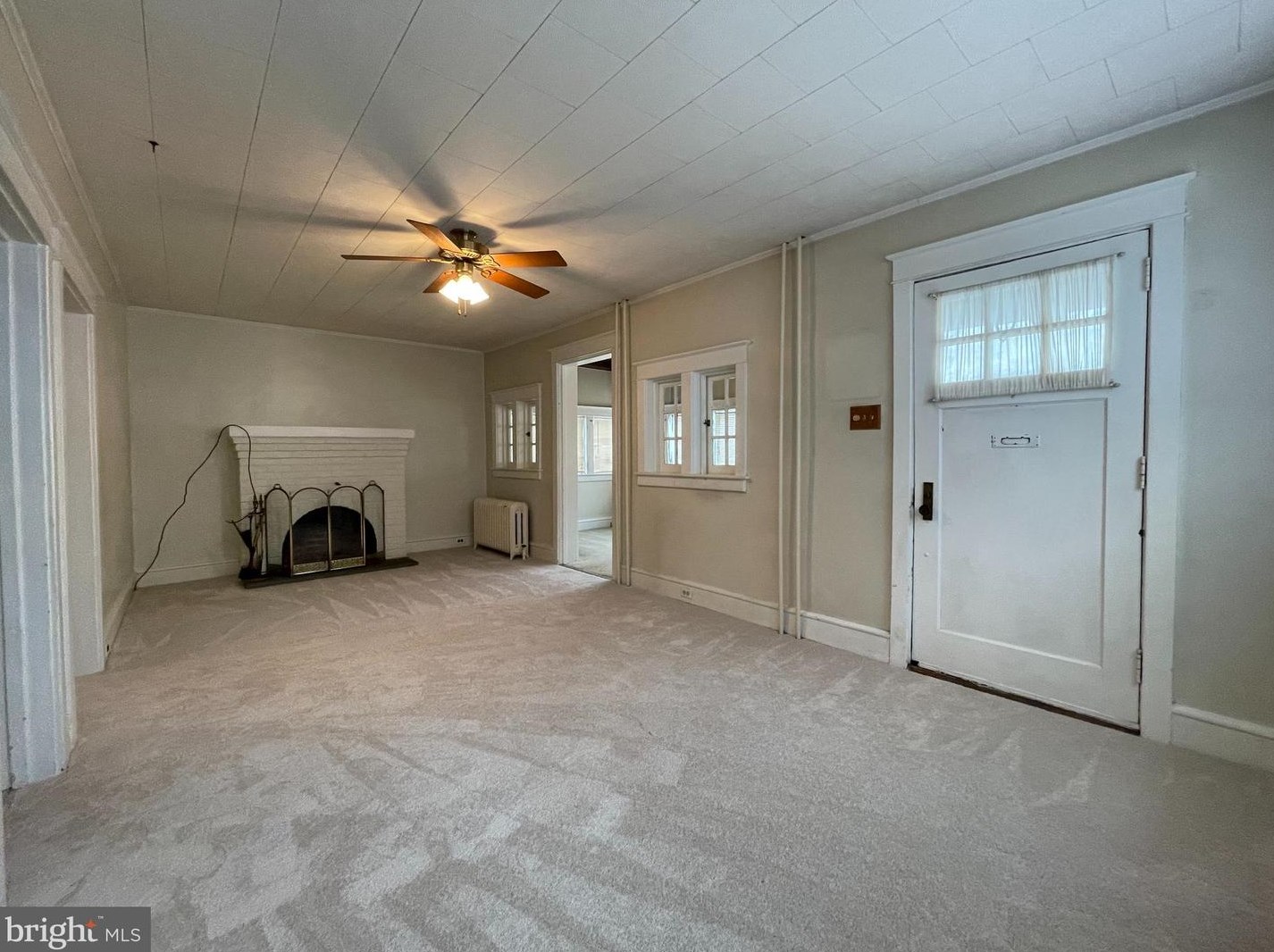 1622 Delaware Ave, Reading, PA 19610-2318