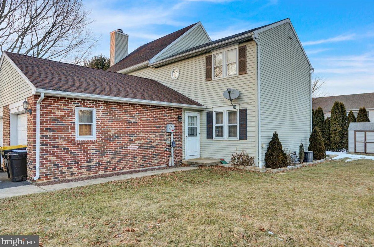 401 Washington Blvd, Womelsdorf, PA 19567