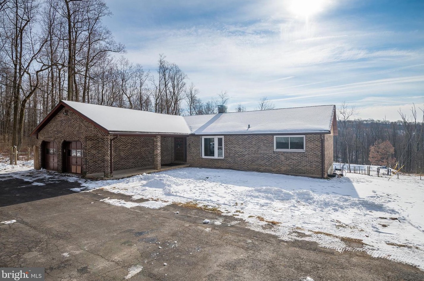 14 Kutz Rd, Spring Valley, PA 19560