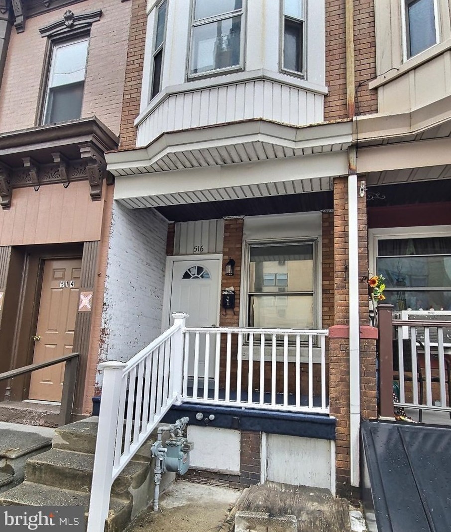 516 10th St, Reading, PA 19604-2715