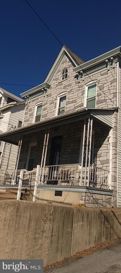 2811 Kutztown Rd, Reading, PA 19605-2654