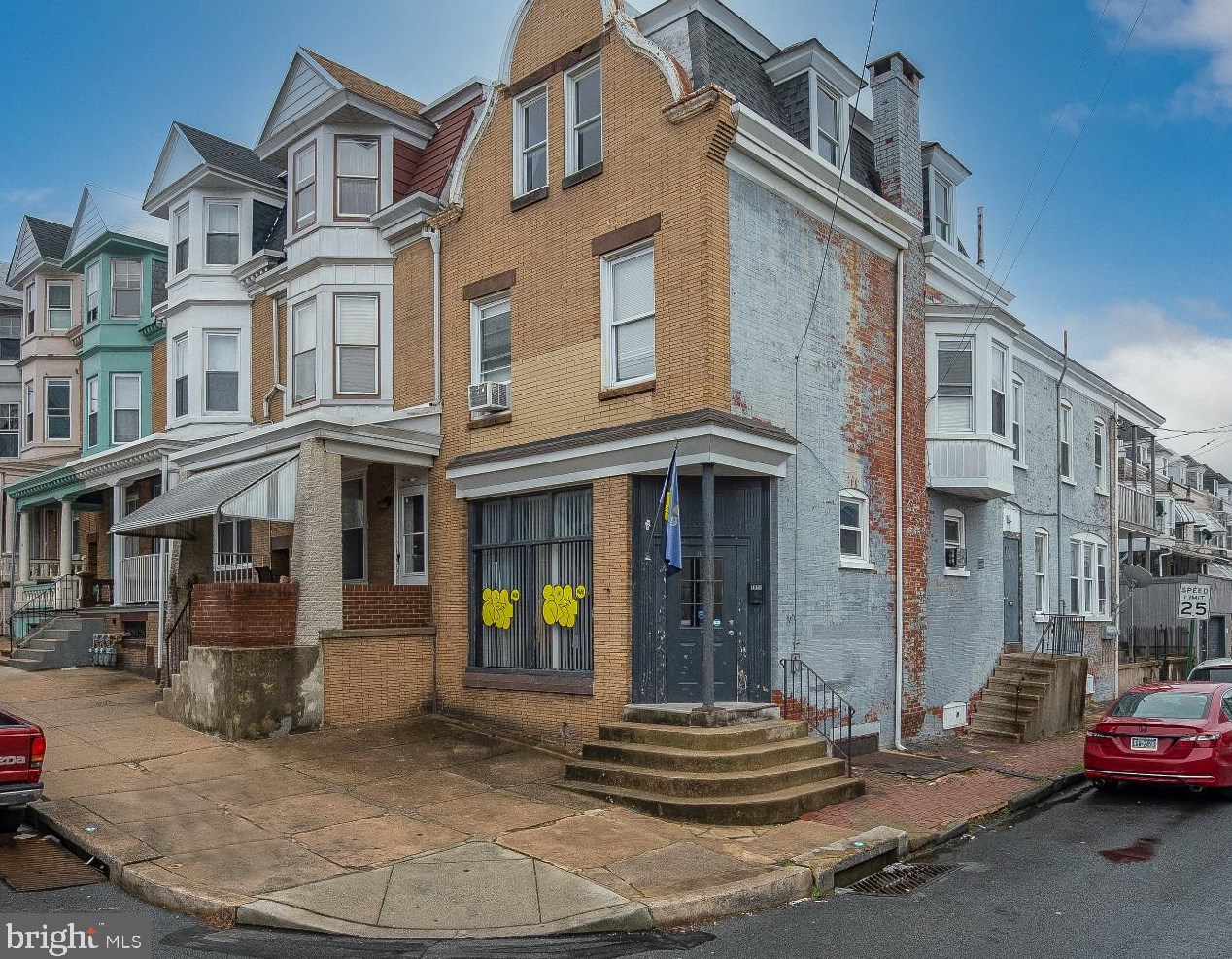 1026 Robeson St, Reading PA  19604-2144 exterior